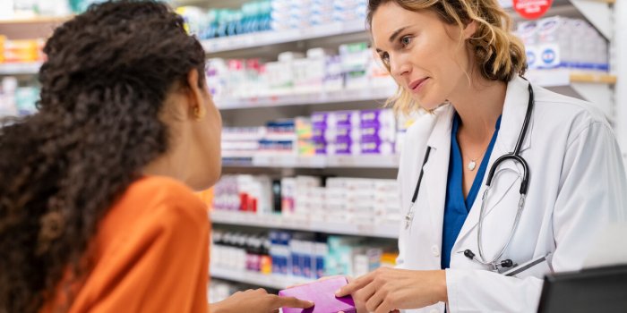 Médicaments : 7 choses à faire avant de prendre le volant !