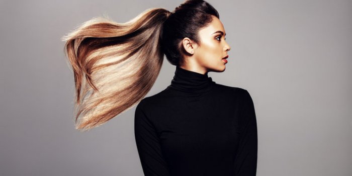 Cheveux : 10 coiffures pour paraÃ®tre plus mince 