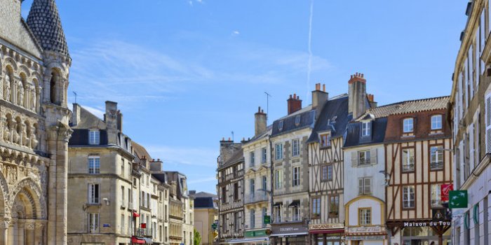 COVID-19 : 10 dÃ©partements oÃ¹ les rÃ©animations se remplissent Ã  nouveau
