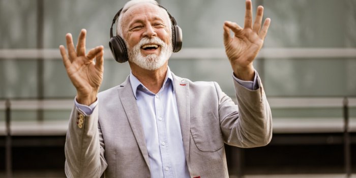 7 activités toutes simples du quotidien pour améliorer son cerveau après 60 ans