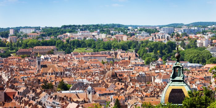 Covid-19 : les rÃ©animations (presque) vides dans ces 15 dÃ©partements