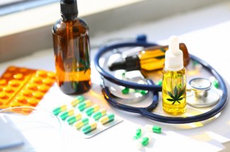 Douleurs chroniques : l-utilisation du cannabis therapeutique prolongee