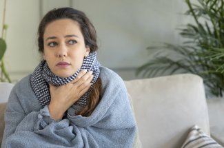 Mal de gorge : la boisson miraculeuse d-un medecin