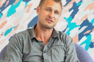 Koh Lanta : Freddy contraint d’abandonner apres une blessure a l’epaule