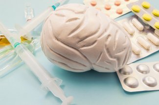 Cette tumeur cerebrale grave est-elle en lien avec le traitement hormonal a la menopause ? Les scientifiques repondent