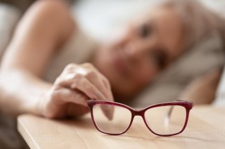 Covid-19 : elle devient aveugle a cause du report de son traitement