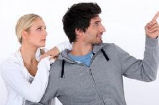 4 raisons pour lesquelles les hommes n-ecoutent pas les femmes