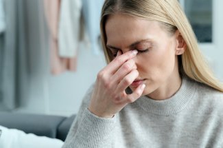 Comment la menopause affecte la sante oculaire