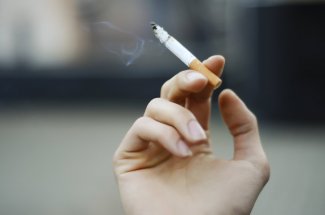 Cancer de la peau : fumer augmenterait les risques d’en mourir