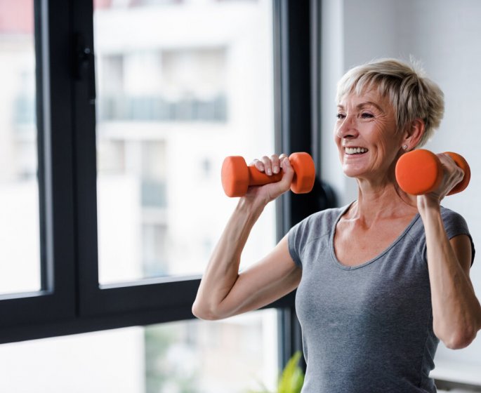 Anti-age : pour une peau plus jeune, pratiquez la musculation !
