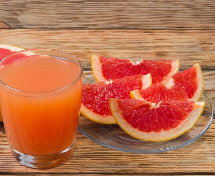 Pamplemousse : le fruit a eviter quand on prend certains medicaments