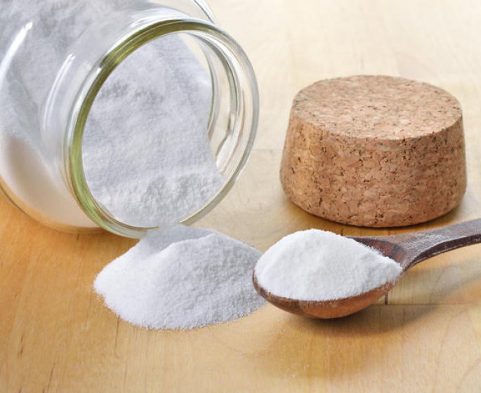 Soigner une mycose buccale avec du bicarbonate