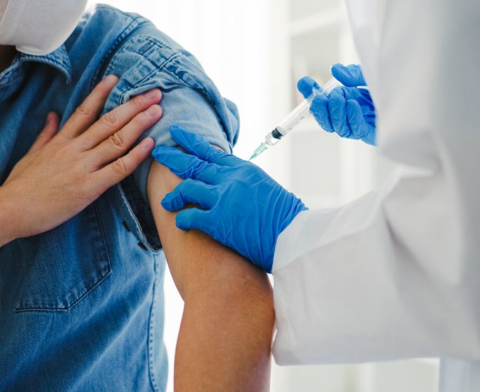 Covid-19 : plus vous avez de reactions au vaccin, plus vous etes protege