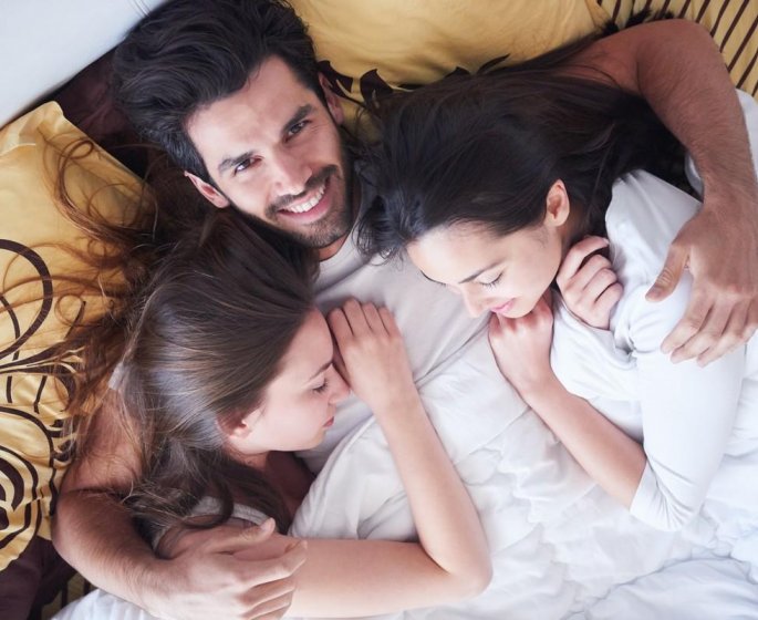 Comment convaincre votre partenaire de faire l’amour a trois ?