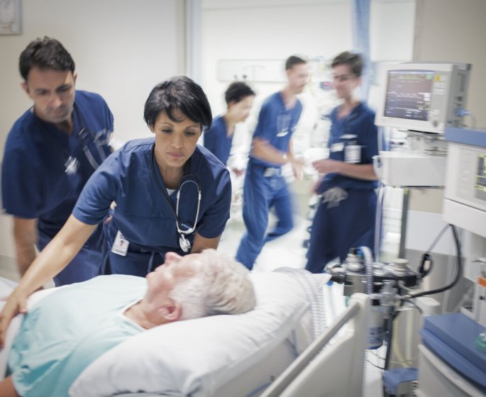 Grippe : les signes d’alerte pour consulter son medecin, se rendre aux urgences ou appeler le 15