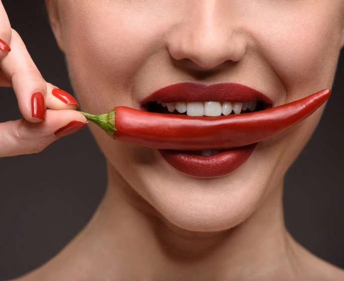 Les femmes trouveraient un homme plus attirant quand elles ont mange epice