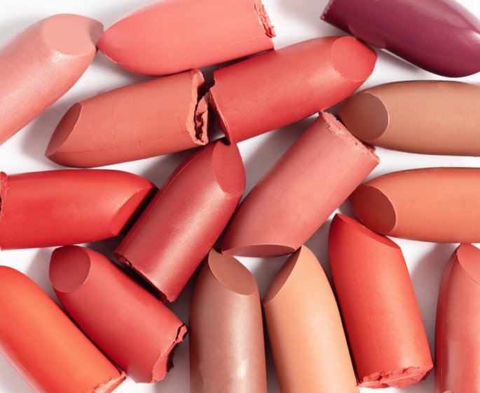 Rouge a levre : comment savoir s-il est perime ?