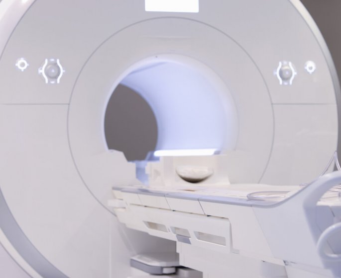 IRM : Un homme de 61 ans meurt, “aspire” et coince dans la machine