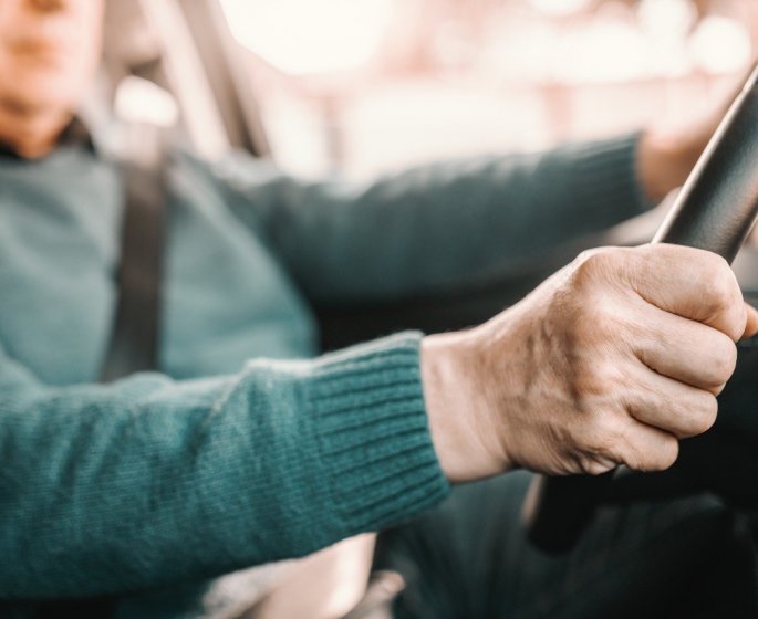 Alzheimer : votre maniere de conduire peut reveler si vous risquez la demence