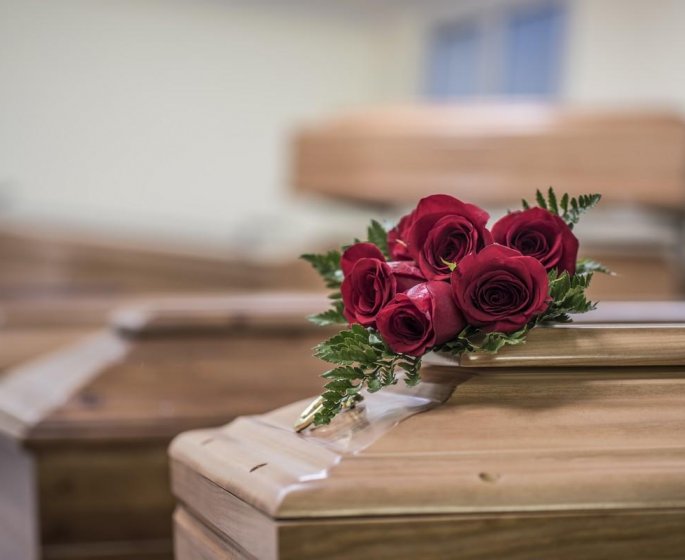 Pourquoi la plupart des personnes mourantes veulent rester seules
