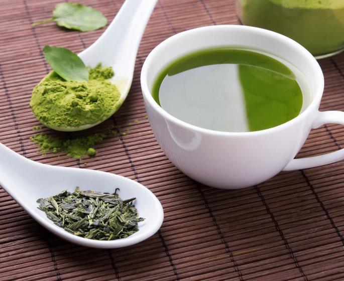 Obesite : boire du the vert aiderait a reduire les risques