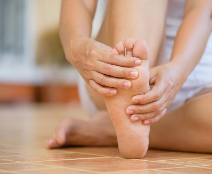 Cors aux pieds : les dangers auxquels on ne pense pas