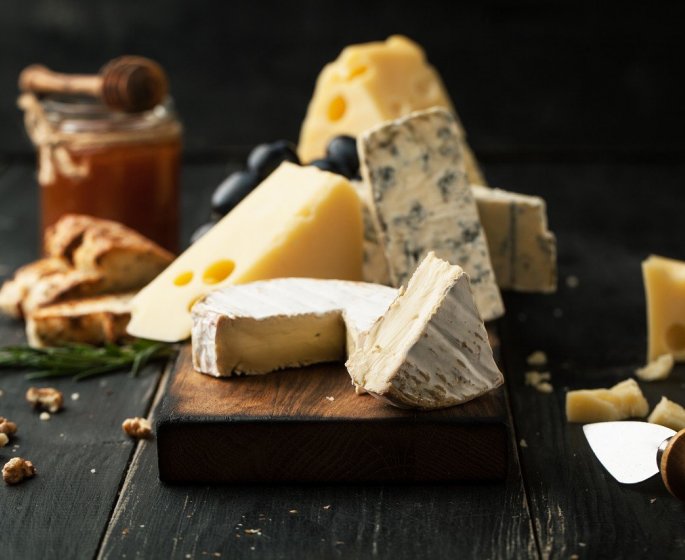 Osteoporose : manger chaque jour du fromage Jarlsberg reduit les risques