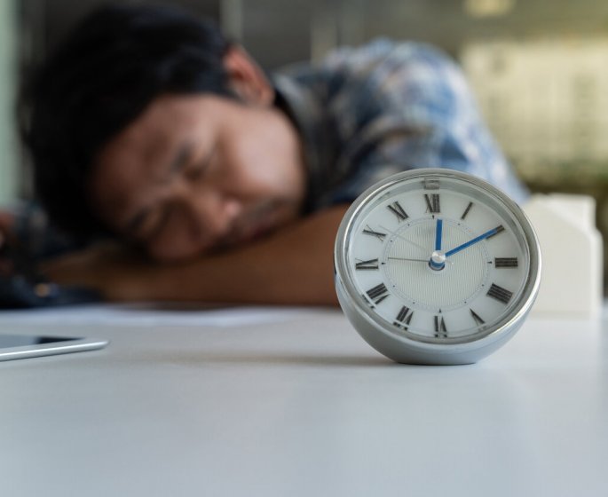 Seniors : faire une sieste a cette heure de la journee augmente la mortalite !