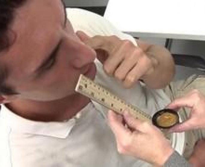 Alzheimer : respirer du beurre de cacahuetes pour detecter la maladie ?