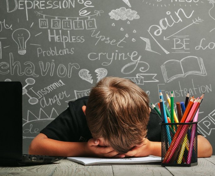 Phobie scolaire : symptomes, causes, traitements… Comment gerer la peur ?