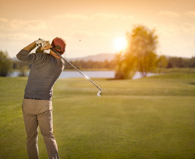 Golf, jardinage, chasse… Ces activites augmenteraient le risque de maladie de Charcot chez les hommes