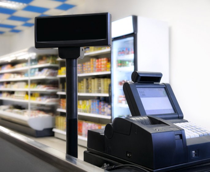 Les personnels soignants desormais prioritaires dans les supermarches