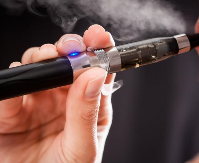 Cigarette electronique : attention aux dangers pour vos yeux 