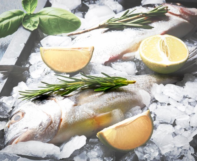 Au moins 17 cas d’infections apres avoir mange du poisson cru en France