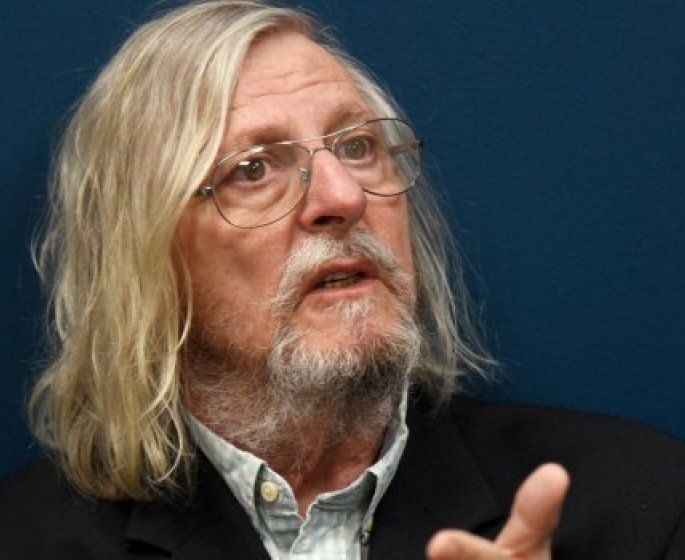 Didier Raoult : "Le variant Delta a l’air de ne pas tuer beaucoup" 