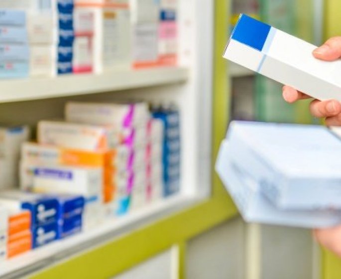800 medicaments couramment prescrits contiennent du dioxyde de titane