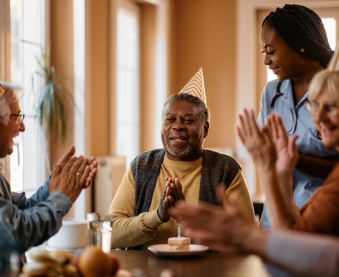 Centenaires : leur systeme immunitaire serait a l’origine de leur longevite