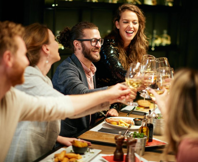 Indiquer les aliments trop sucres sur les menus inciterait a en manger moins