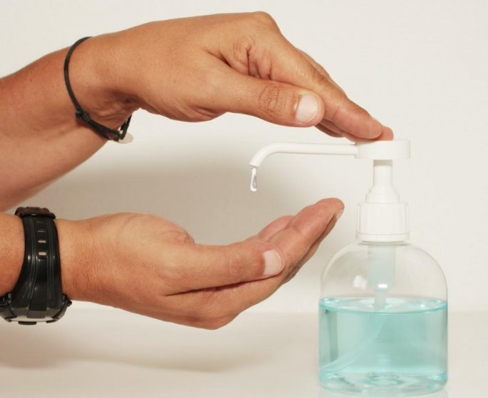 Solutions hydro-alcooliques : de plus en plus responsables d’infections nosocomiales