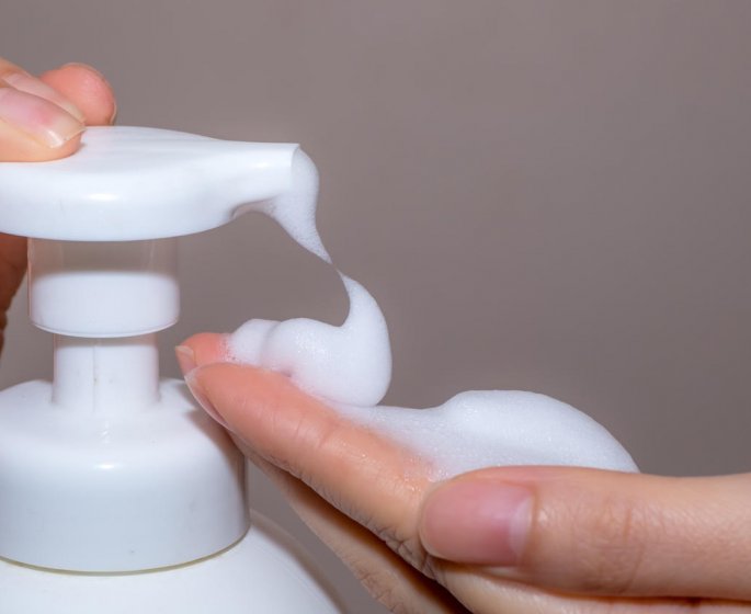 Pourquoi il ne faudrait pas utiliser de savon mousse