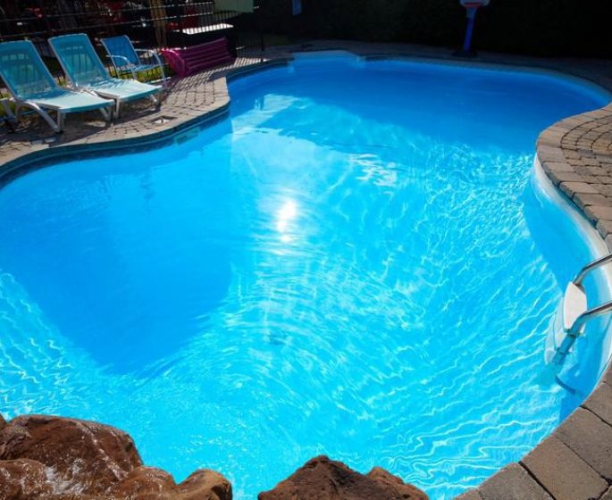 Piscines : comment eviter les risques de noyade des enfants ?