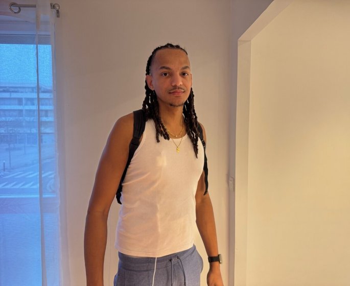 Mickael, 31 ans : “Je n’ai que 12 centimetres d’intestins mais je continue de voyager ”