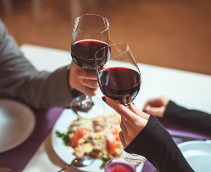 Alcool : un seul verre par jour peut favoriser l-apparition d-un cancer
