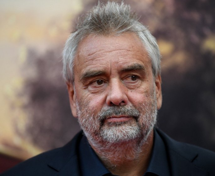 Accuse de viol par une comedienne, Luc Besson nie en bloc