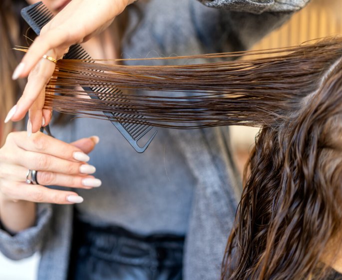 8 coupes de cheveux a eviter apres 50 ans