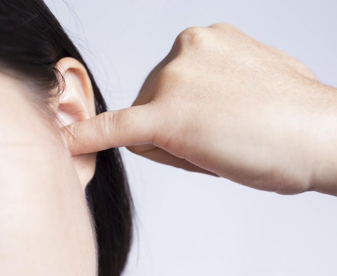 Oreilles : comment bien les nettoyer pour eviter les bouchons ? 