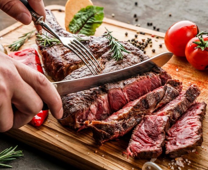 Viande rouge : 4 effets sur le corps apres 50 ans