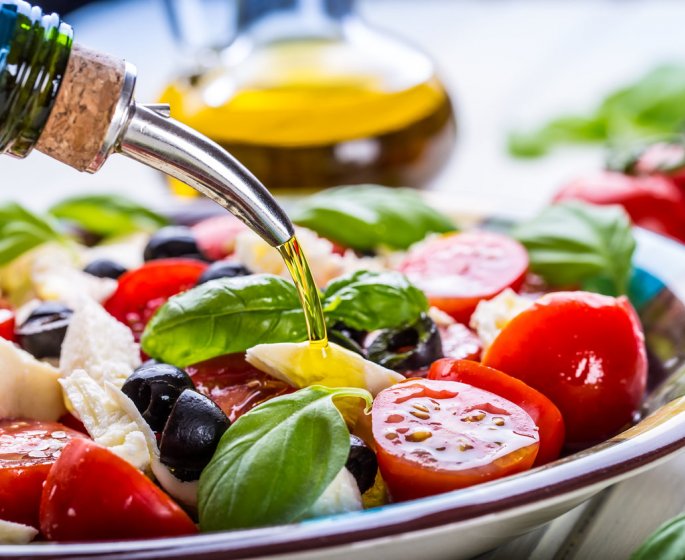 Rhumatismes : quels aliments devez-vous consommer pour les soigner ?