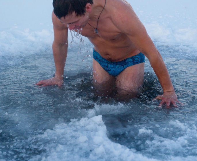 C’est prouve, voir une personne qui a froid nous donne aussi froid 
