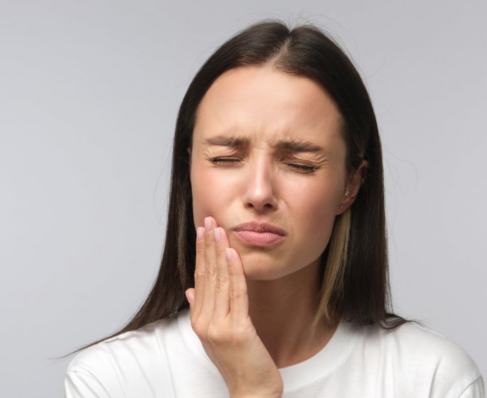 Son simple mal de dents s-avere etre un cancer des glandes salivaires